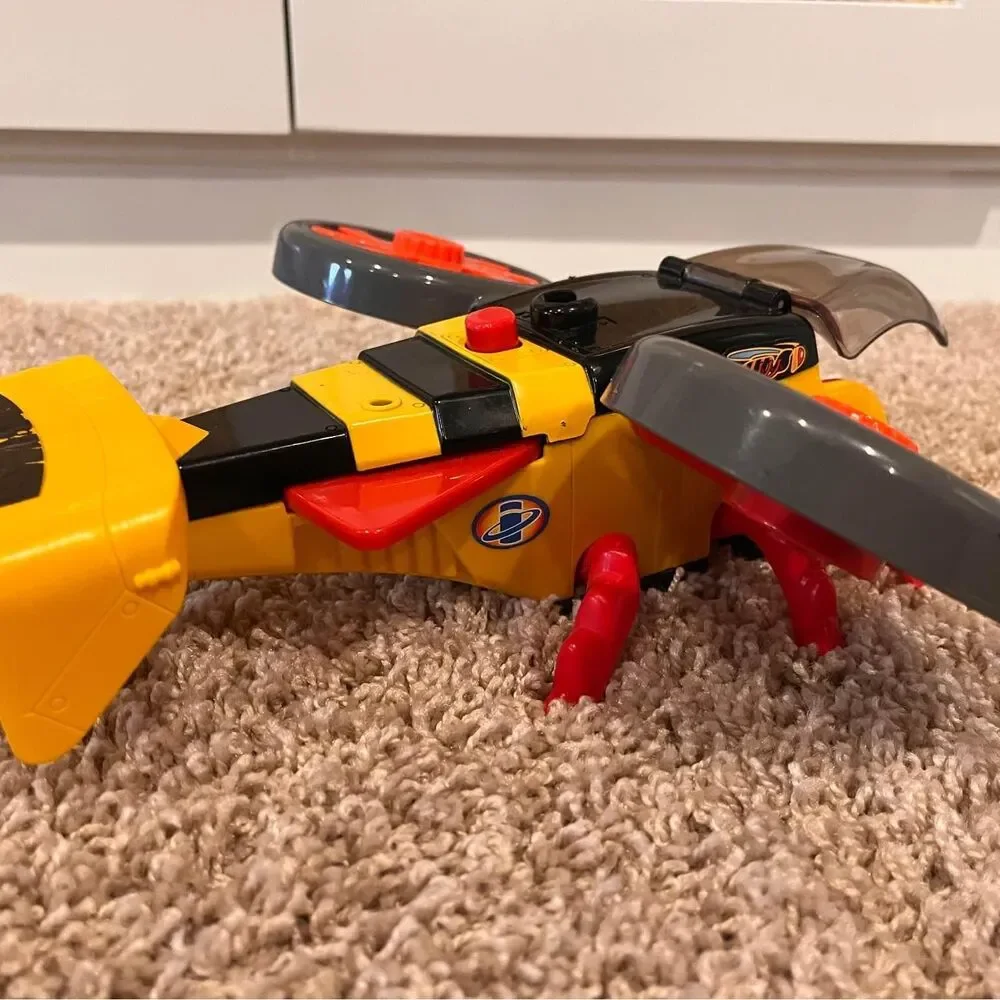 2011 Mattel / Fisher-Price  IMAGINEXT  Sky Racers  HORNET COPTER #10